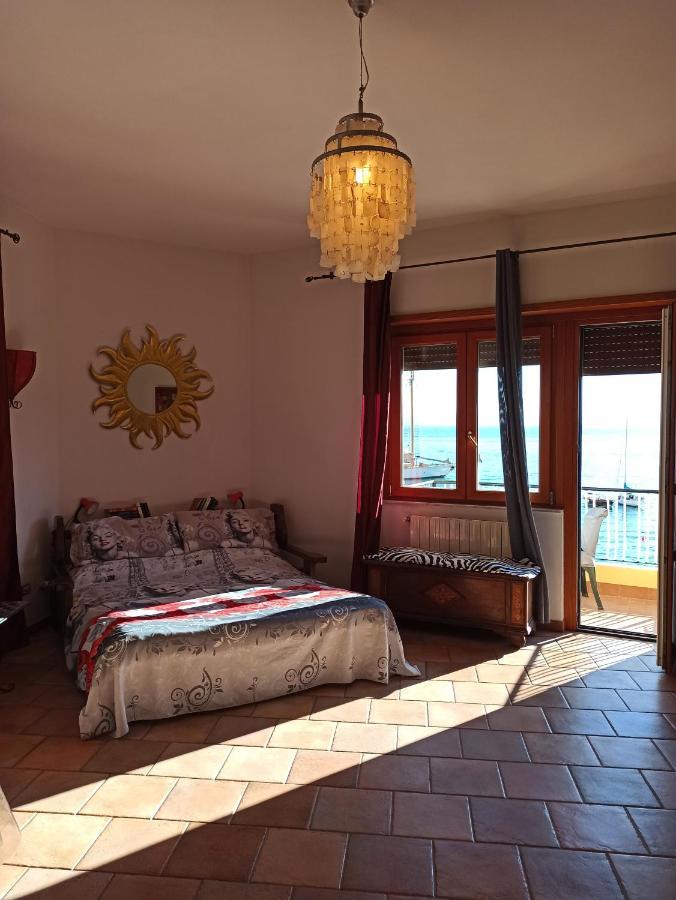 Ampio Monolocale Con Balcone Fronte Mare Villa Porto Santo Stefano  Eksteriør bilde